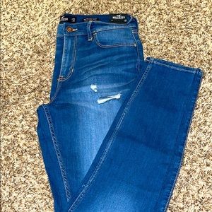 Hollister High-Rise Super Skinny Jeans